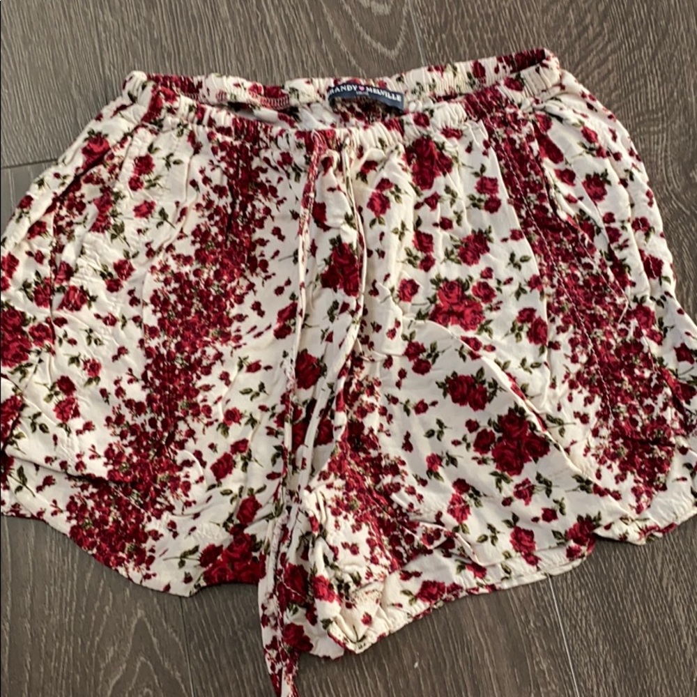 Brandy Melville shorts